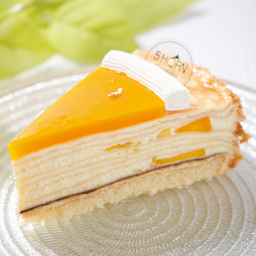 【新作ケーキ】マンゴーのミルクレープ